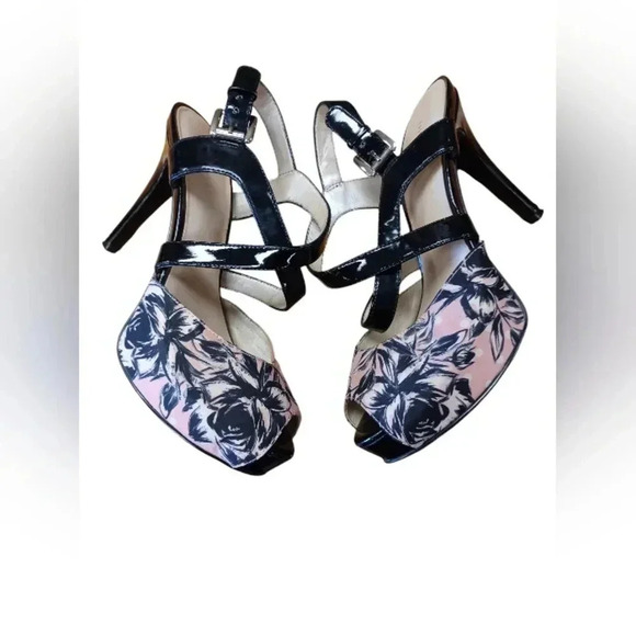 Nine West Strappy Open  Toe High Heel Pink Floral High Heels Size 8M - Picture 4 of 11